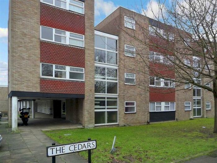 1 Bedroom Flat To Rent In Milton Road, Harpenden, AL5