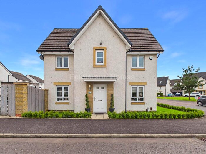3 Bedroom Semi-Detached House For Sale In Newfield Way, Brookfield, PA5