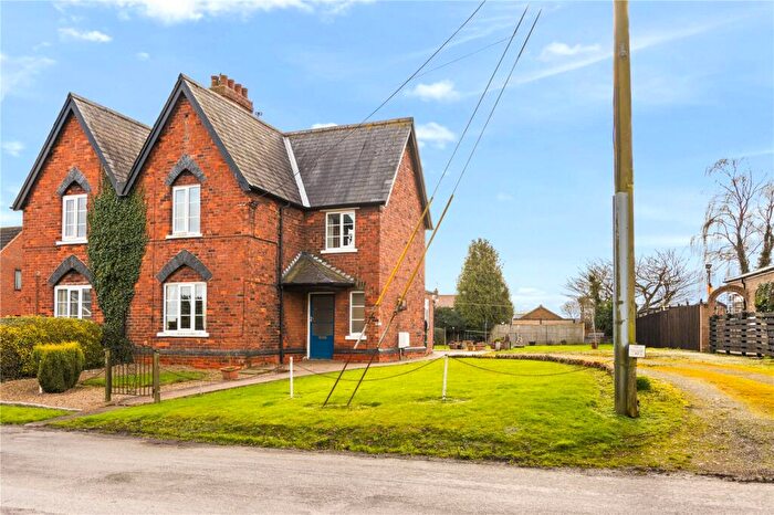 3 Bedroom Semi-Detached House For Sale In North Street, Roxby, Scunthorpe, DN15