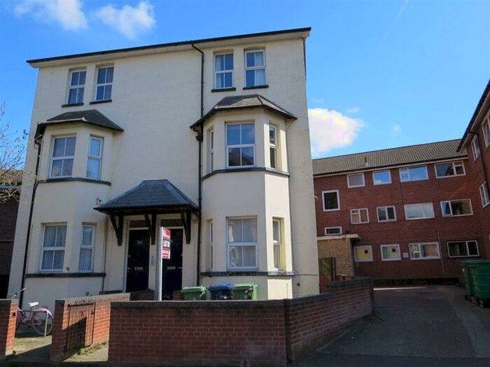 1 Bedroom Flat To Rent In Rectory Road, Cowley, Oxford, OX4