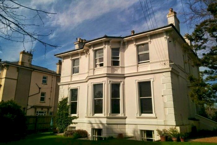 2 Bedroom Flat To Rent In Park Road, Tunbridge Wells, TN4