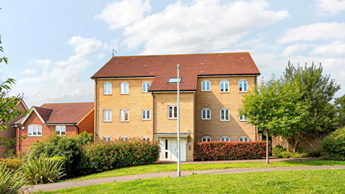 1 Bedroom Flat For Sale In Yarrow House, IG7