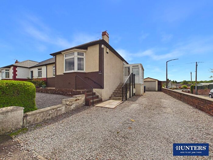3 Bedroom Semi-Detached Bungalow For Sale In Hardthorn Road, Dumfries, DG2