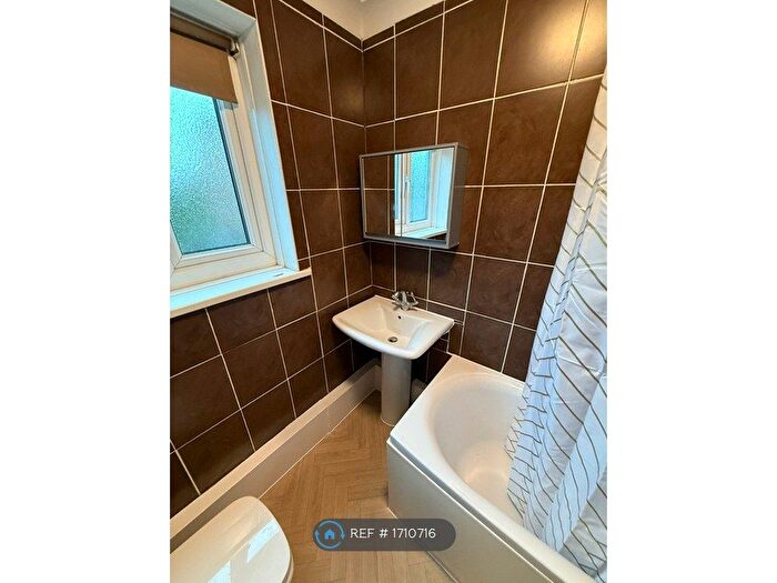 1 Bedroom Flat To Rent In Richmond Road, Sheffield, S13