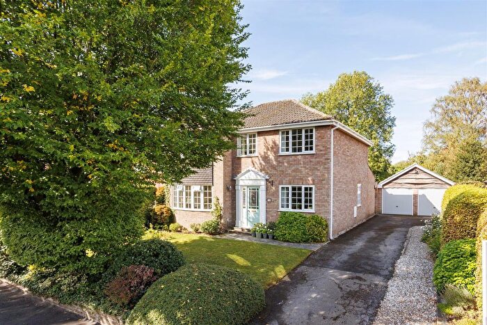 4 Bedroom Detached House For Sale In Northfield Avenue, Appleton Roebuck, York, YO23