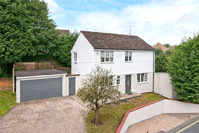 4 Bedroom Detached House For Sale In Ware Street, Bearsted, Maidstone, ME14