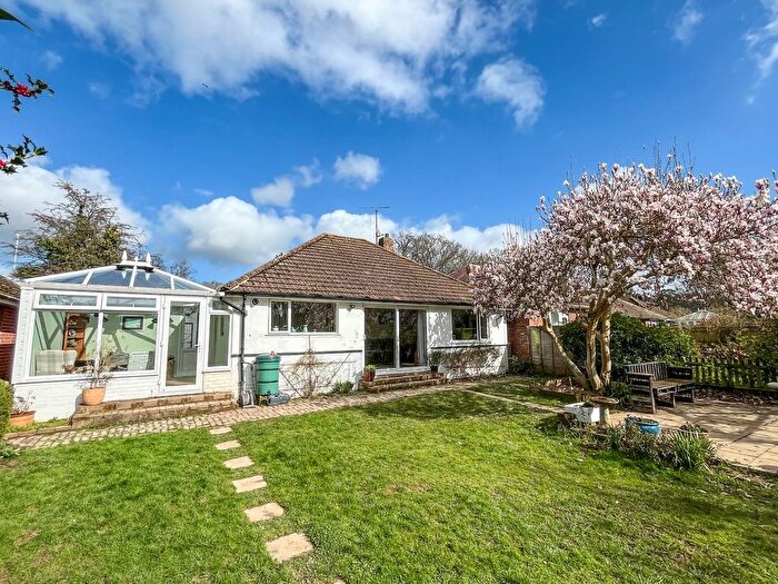 2 Bedroom Detached Bungalow For Sale In Turkey Road, Bexhill-On-Sea, TN39