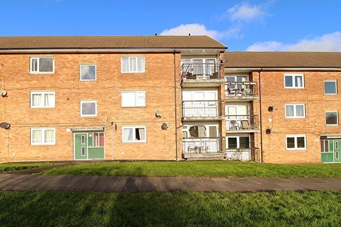 2 Bedroom Apartment For Sale In Wingfield Road, Rotherham, S61