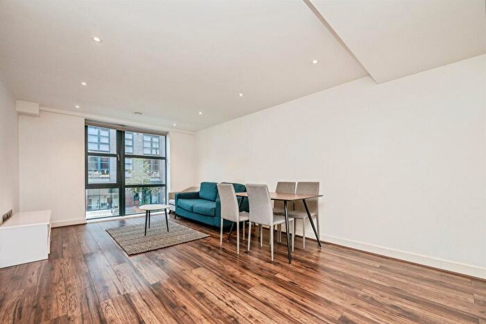 2 Bedroom Apartment For Sale In Pope Street, Birmingham, B1
