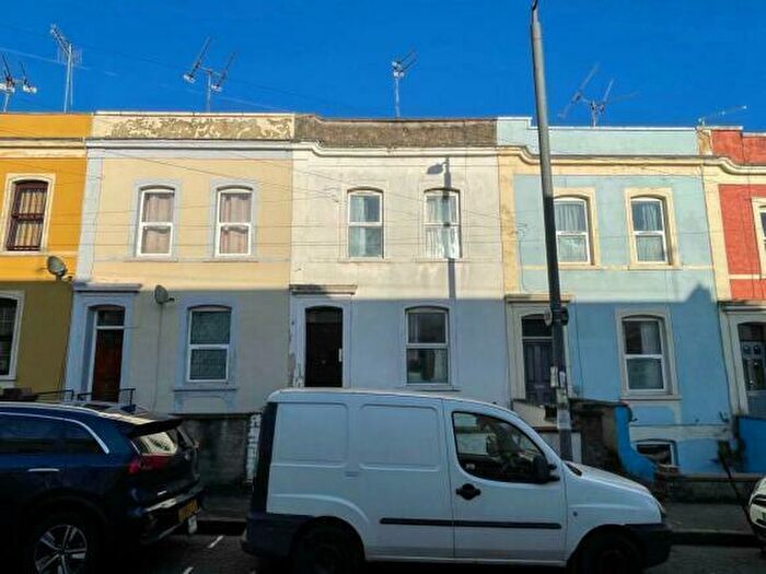 1 Bedroom Flat To Rent In Campbell Street, Bristol, BS2