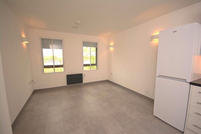 1 Bedroom Flat To Rent In A Sheep Street, Town Centre, NN1