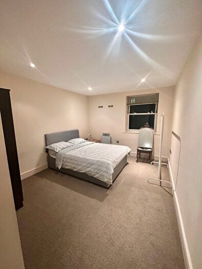 2 Bedroom Flat To Rent In Ashburnham Place, London, SE10