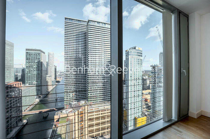1 Bedroom Apartment To Rent In Landmark East Tower, Canary Wharf, E14