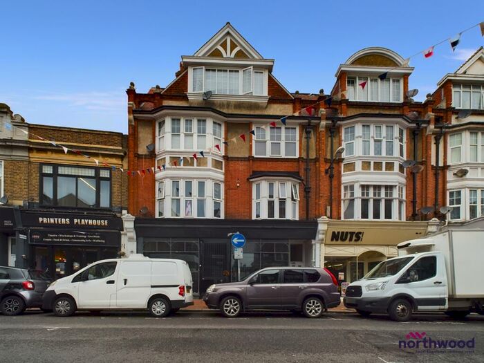 1 Bedroom Flat To Rent In Grove Road, Eastbourne, BN21