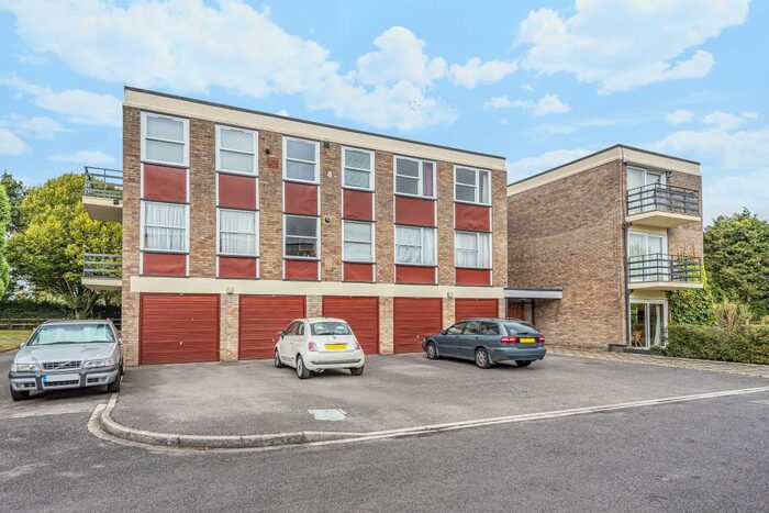 2 Bedroom Apartment To Rent In Summertown, North Oxford, OX2