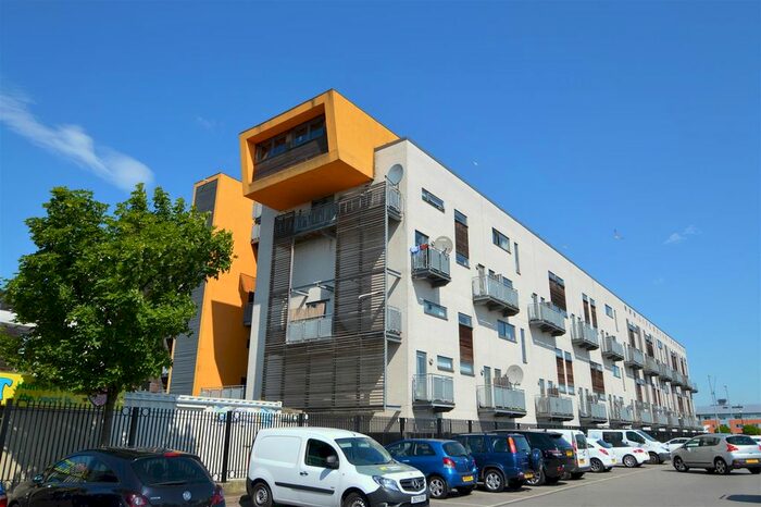 3 Bedroom Maisonette To Rent In Life Building, Greenheys Lane West, Hulme, Manchester, M15