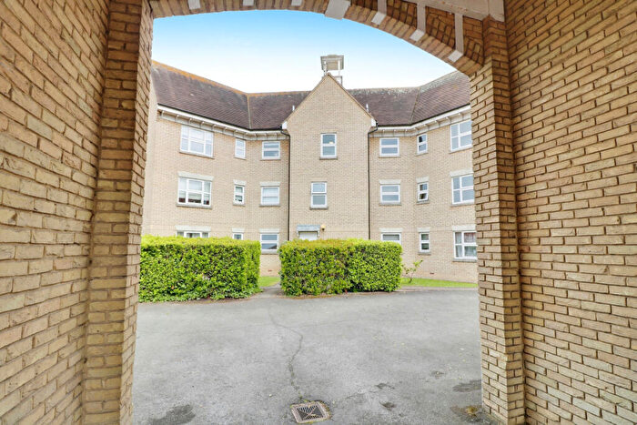 2 Bedroom Flat To Rent In Tallow Gate, Chelmsford, CM3