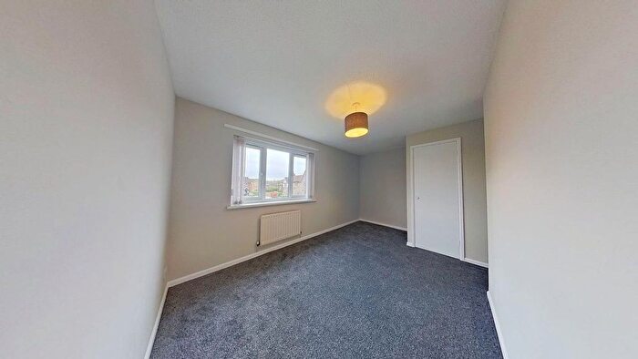 3 Bedroom Terraced House To Rent In Grange Close, Hunslet, Leeds, West Yorkshire, LS10