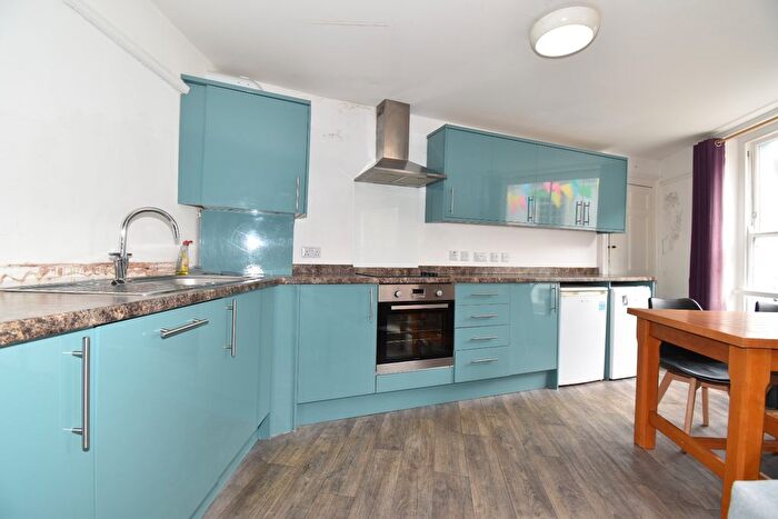 4 Bedroom Maisonette To Rent In Arwenack Street, Falmouth, TR11
