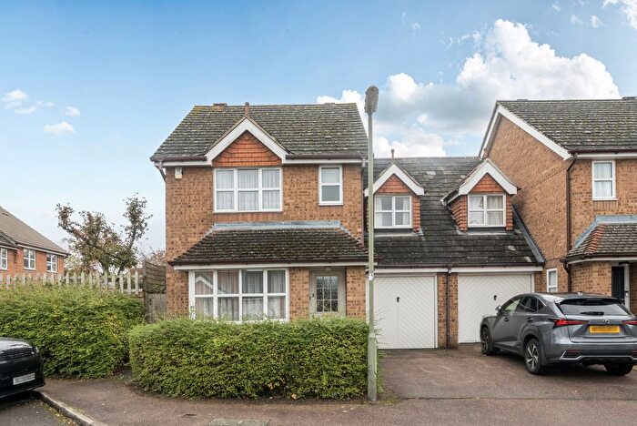 3 Bedroom End Terrace House For Sale In Riverview Gardens, Cobham, KT11