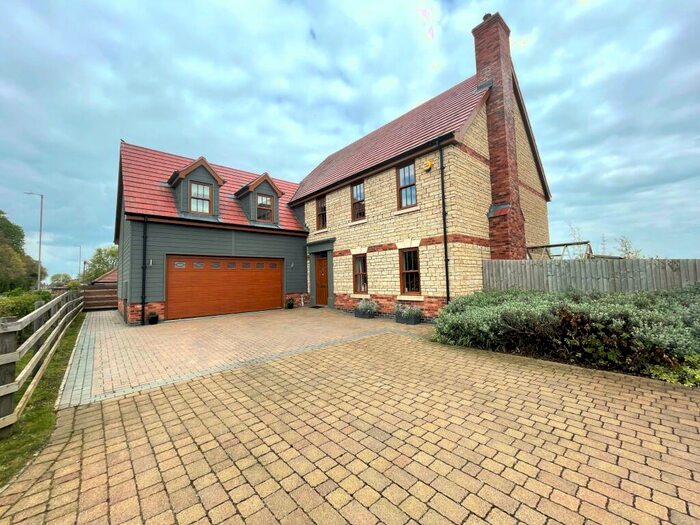 6 Bedroom Detached House To Rent In London Road, Quarrington, NG34