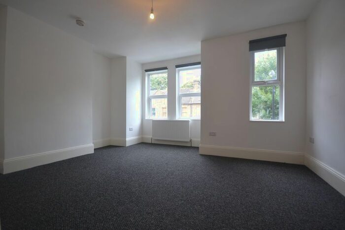 1 Bedroom Flat To Rent In Carr Road, London, E17