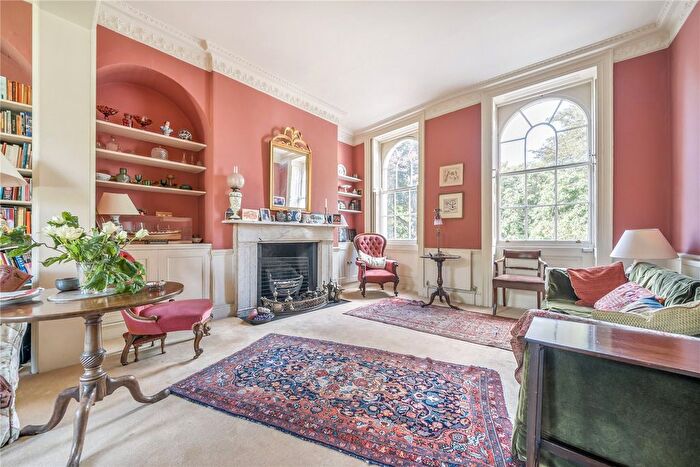 4 Bedroom Terraced House For Sale In Gloucester Circus, Greenwich, SE10