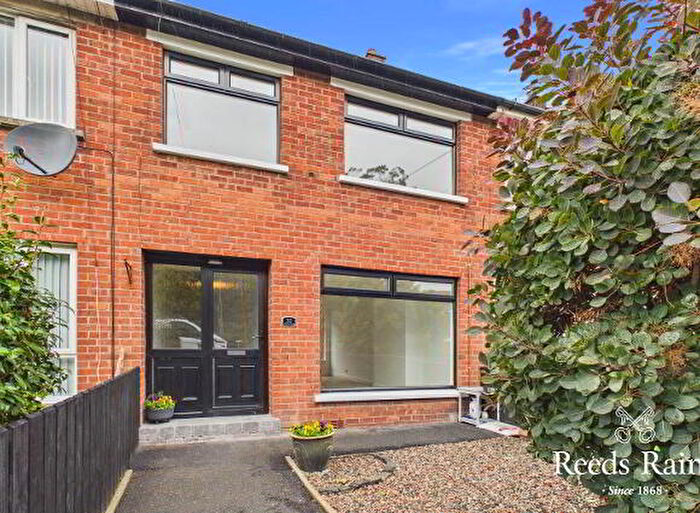 3 Bedroom Mid Terraced House For Sale In Robbs Road, Belfast, BT16