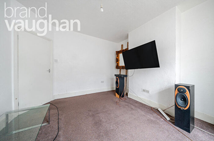 1 Bedroom Flat To Rent In Elm Grove, Brighton, East Sussex, BN2