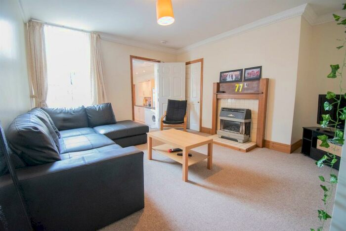 5 Bedroom Maisonette To Rent In Grosvenor Road, Jesmond, Newcastle Upon Tyne, NE2