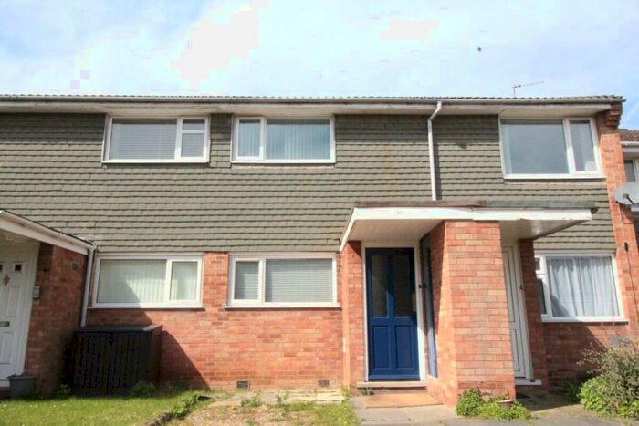 2 Bedroom Flat To Rent In Cherryleas Drive, Leicester, LE3