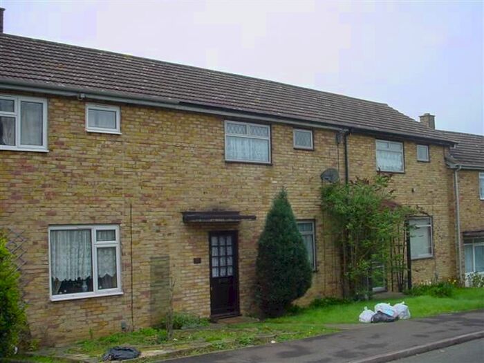 2 Bedroom Terraced House To Rent In The Readings, Harlow, CM18