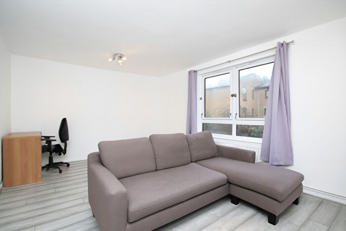 1 Bedroom Flat To Rent In Nichollsfield Walk, Islington, N7