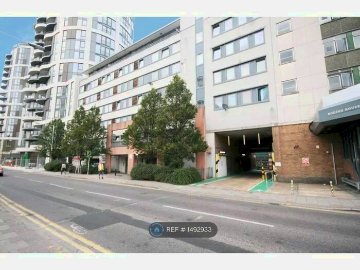 2 Bedroom Flat To Rent In Central House, Barking, IG11