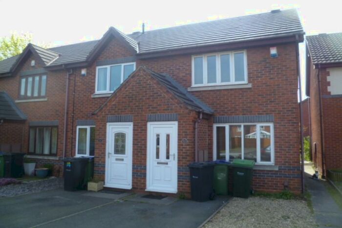 2 Bedroom Terraced House To Rent In Kiers Bridge Close, Tipton, West Midlands, DY4