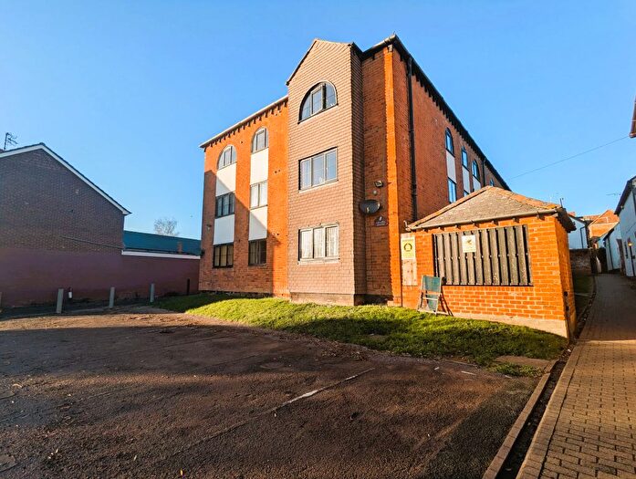 2 Bedroom Flat To Rent In Chapel House, Swilgate Road, Tewkesbury, GL20