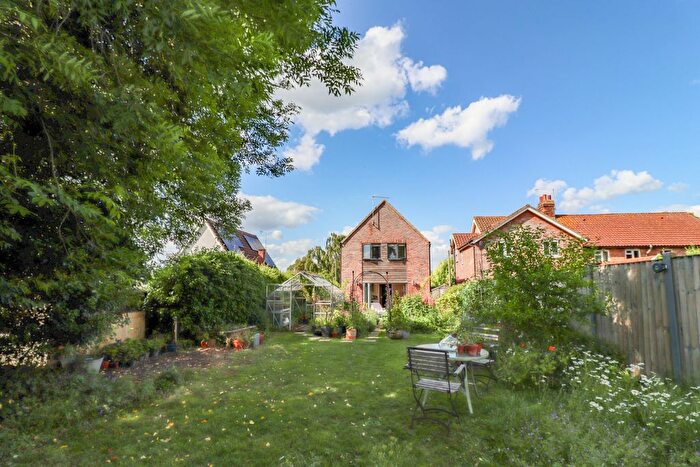 3 Bedroom Detached House For Sale In Station Road, Holme Hale, IP25