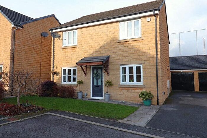 4 Bedroom Detached House For Sale In York Street, Glossop, SK13