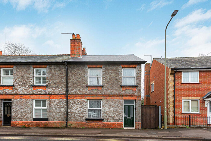 3 Bedroom Terraced House For Sale In Croft Road, Wallingford, OX10