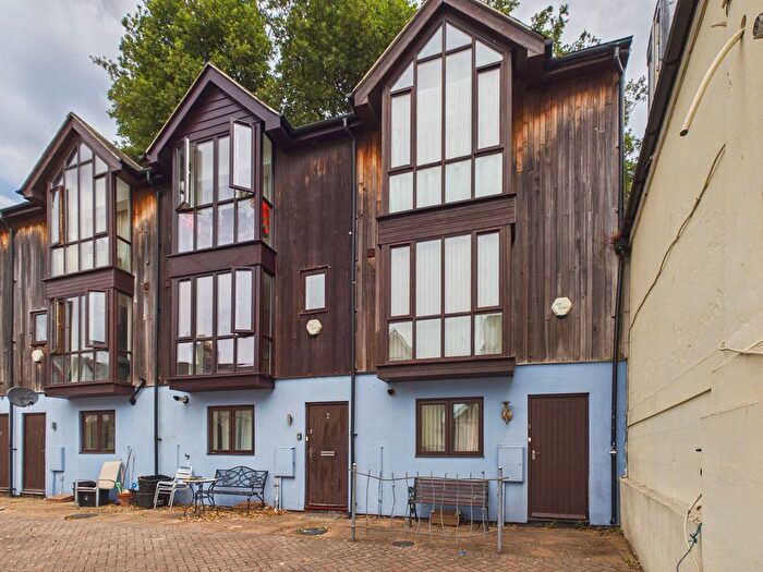 3 Bedroom Town House For Sale In Belgrave Road, Torre, Torquay, TQ2