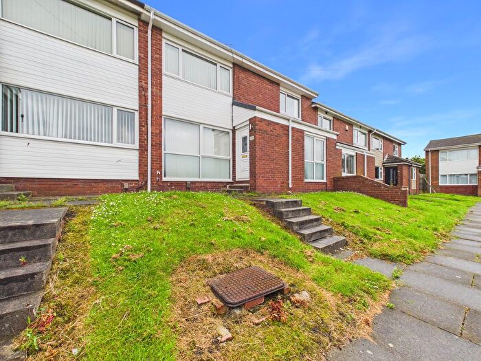 3 Bedroom Terraced House For Sale In Millbrook, Gateshead, NE10