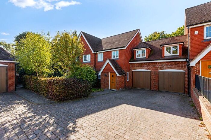 3 Bedroom Property To Rent In Willow Mews, Platt, TN15