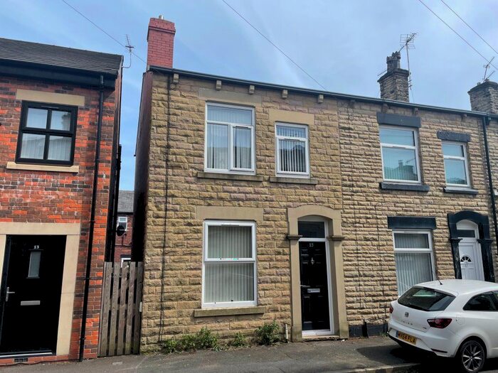 3 Bedroom Terraced House To Rent In Buckley Street, Shaw, Oldham, OL2