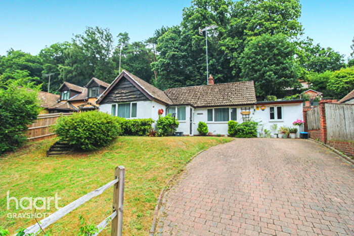 3 Bedroom Detached Bungalow For Sale In Beech Hill, Bordon, GU35