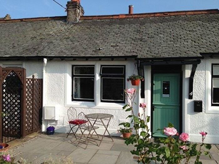 1 Bedroom Cottage To Rent In Jubilee Bank, Lenzie, G66