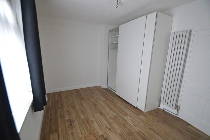 3 Bedroom End Of Terrace House For Sale In Downing Road, Dagenham, RM9