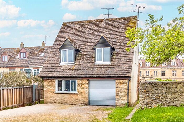 3 Bedroom Terraced House To Rent In Manor Orchard, Cricklade, Wiltshire, SN6