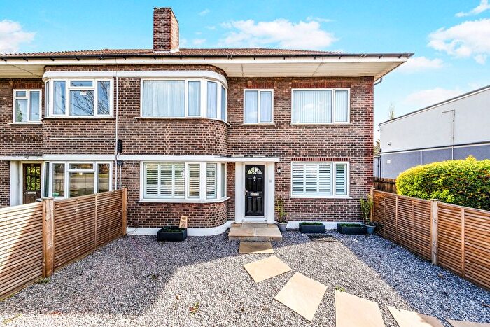 2 Bedroom Maisonette To Rent In Croydon Road, West Wickham, BR4