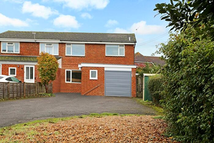 3 Bedroom Semi-Detached House For Sale In Church Road, Swanmore, SO32