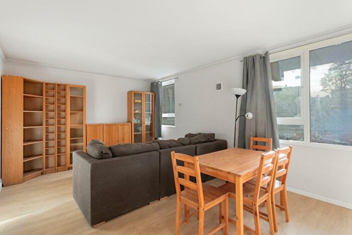 1 Bedroom Flat To Rent In Wincott Street, SE11